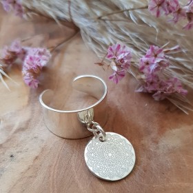 Bague pampille orientale