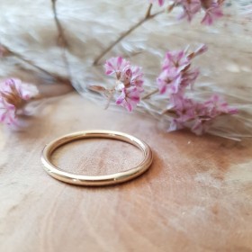 Bague fine lisse arrondie