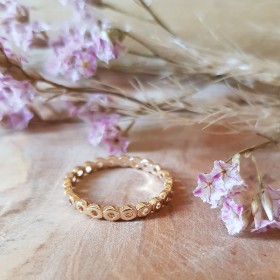 Bague fine ajourée