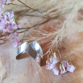 Bague triangle